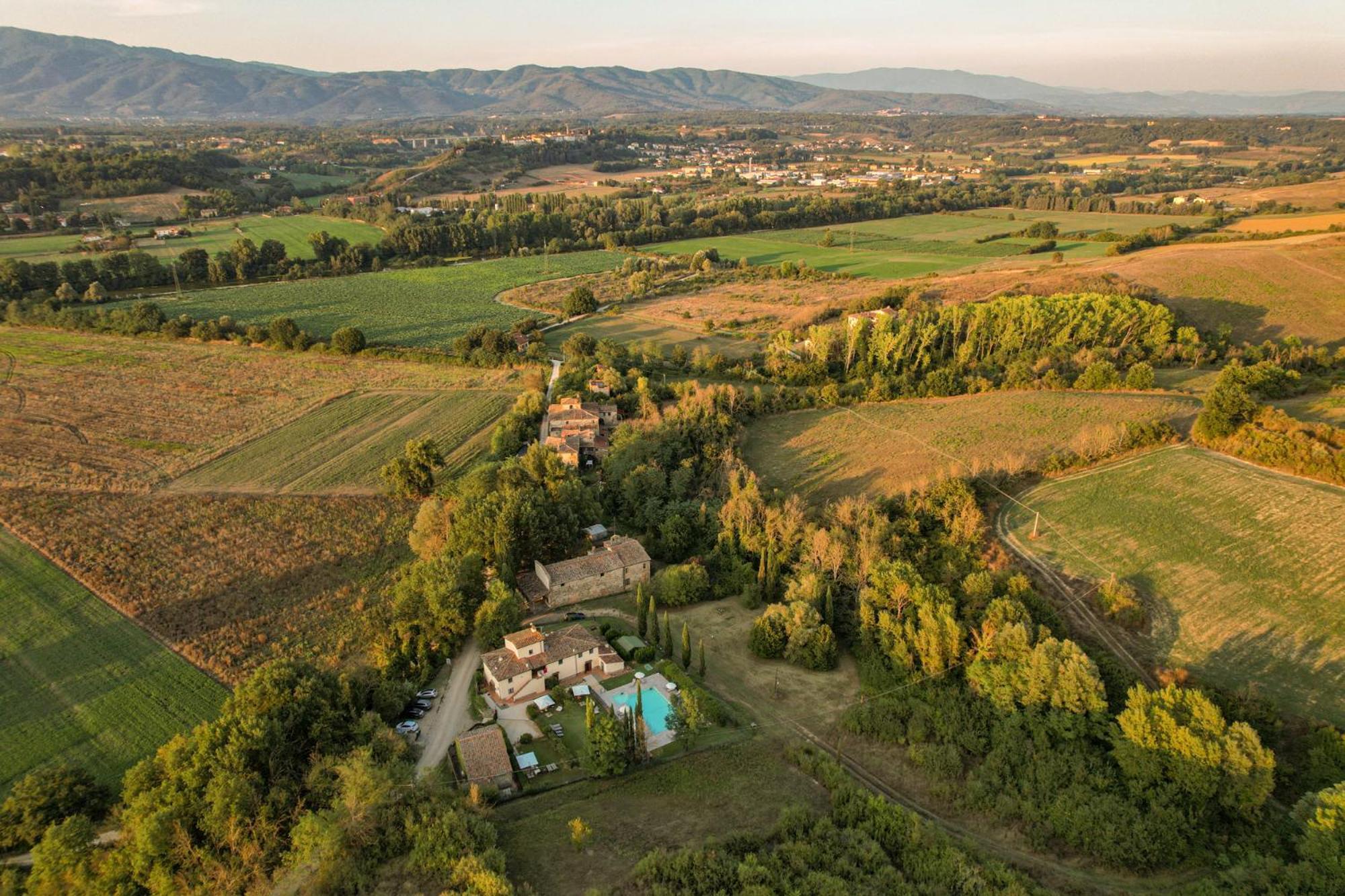 Borgo Santa Maria In Valle 라테리나 외부 사진