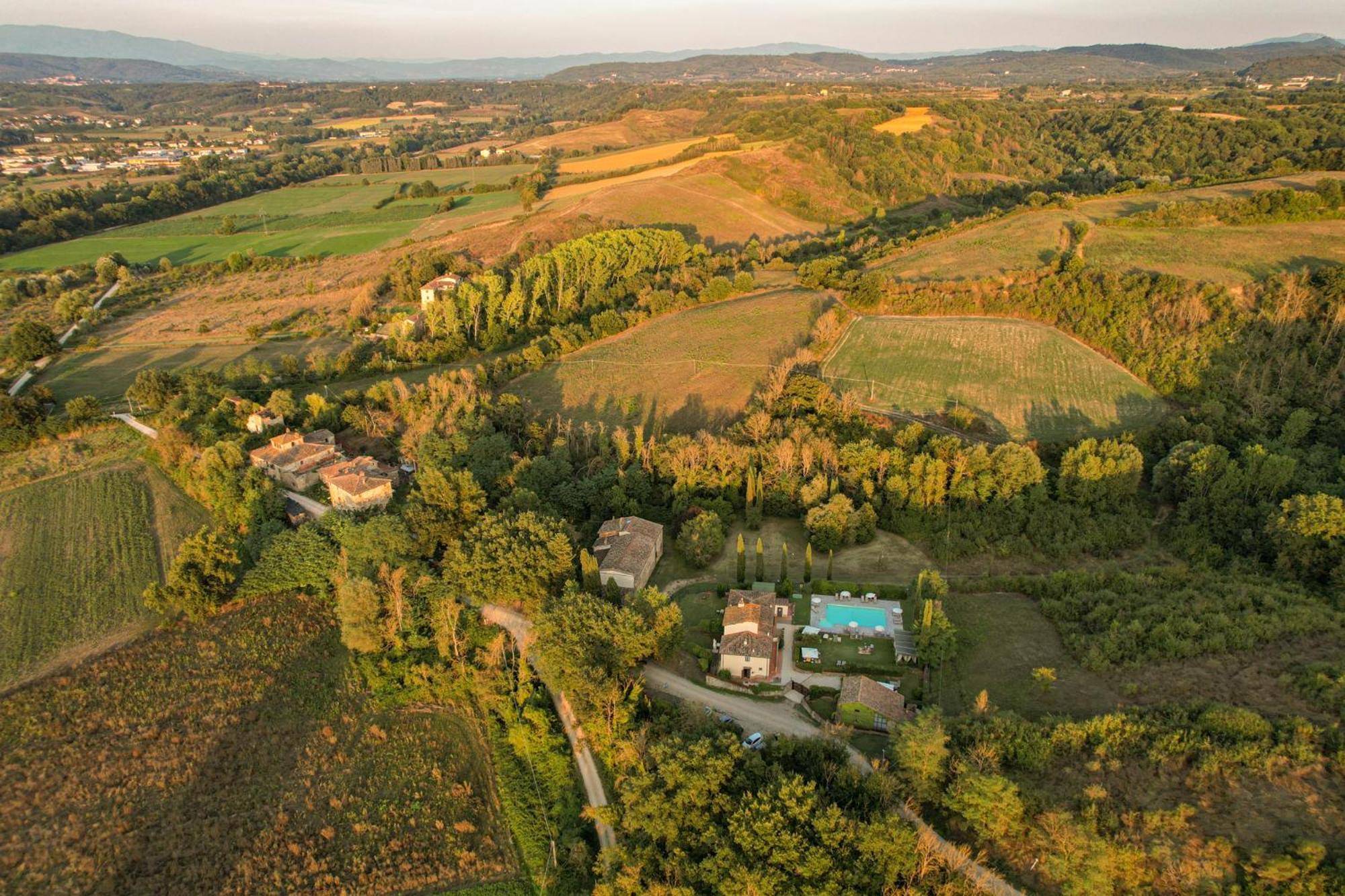 Borgo Santa Maria In Valle 라테리나 외부 사진