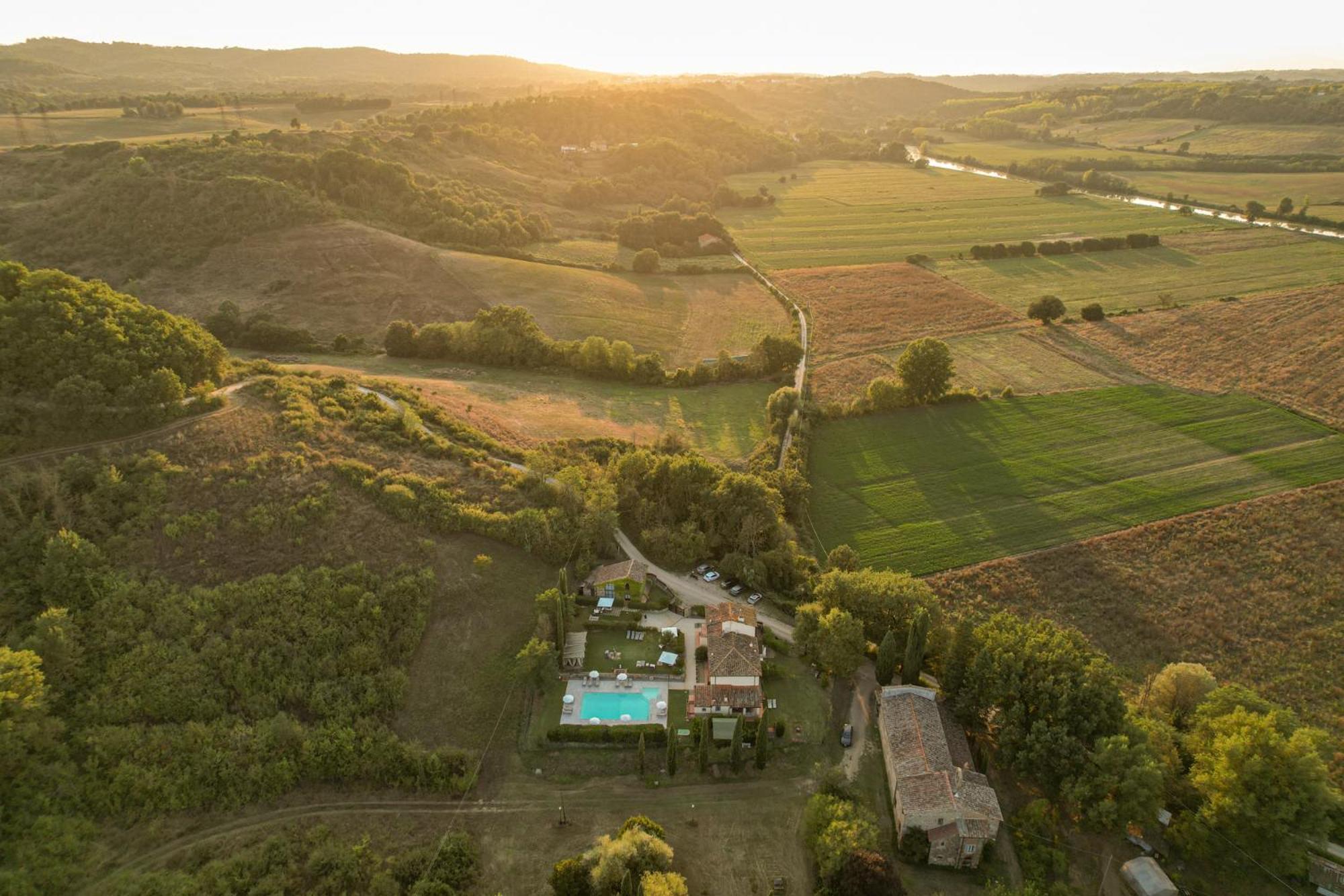 Borgo Santa Maria In Valle 라테리나 외부 사진