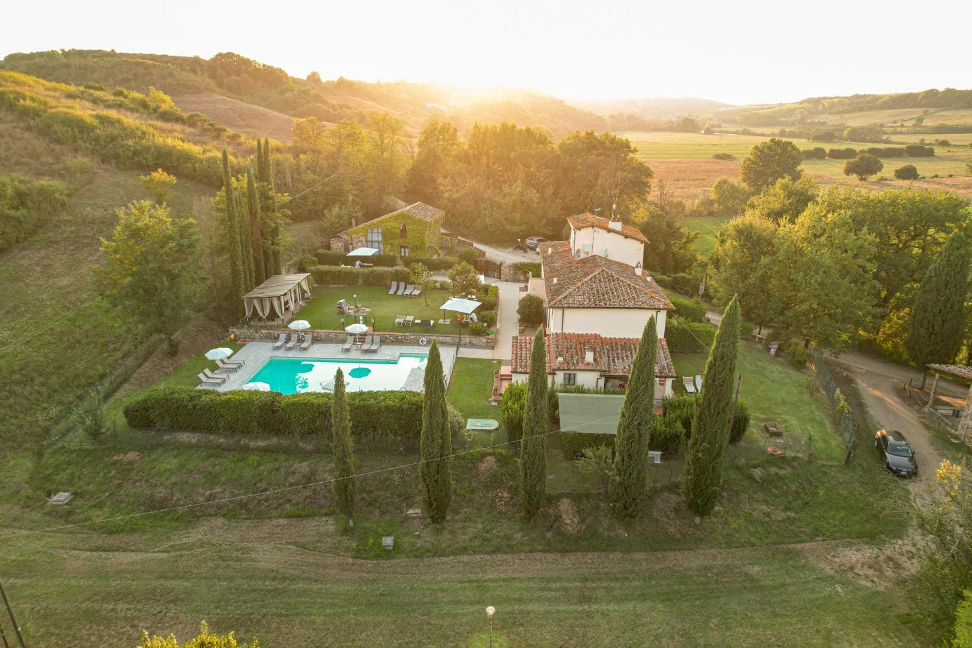 Borgo Santa Maria In Valle 라테리나 외부 사진