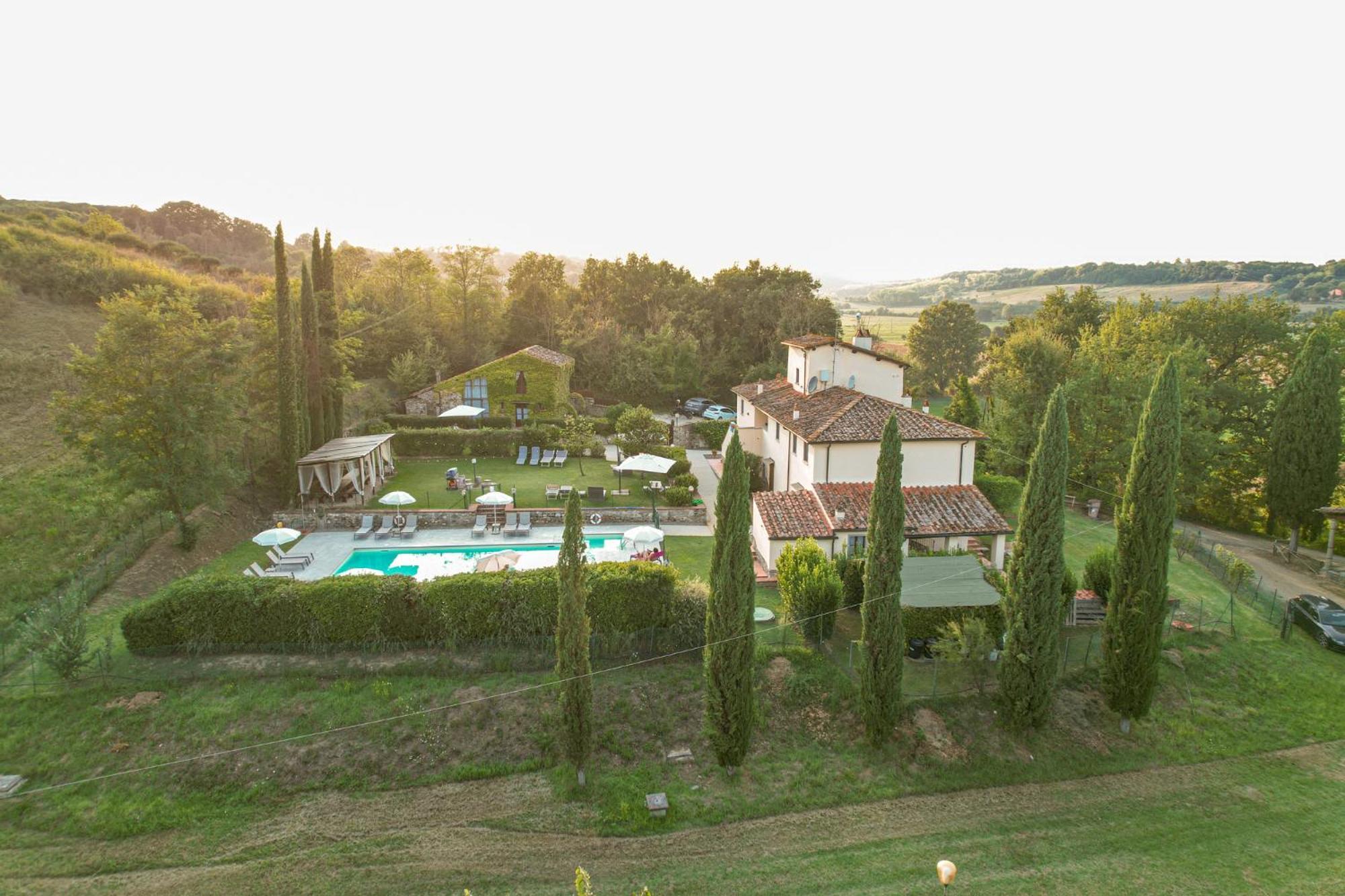 Borgo Santa Maria In Valle 라테리나 외부 사진